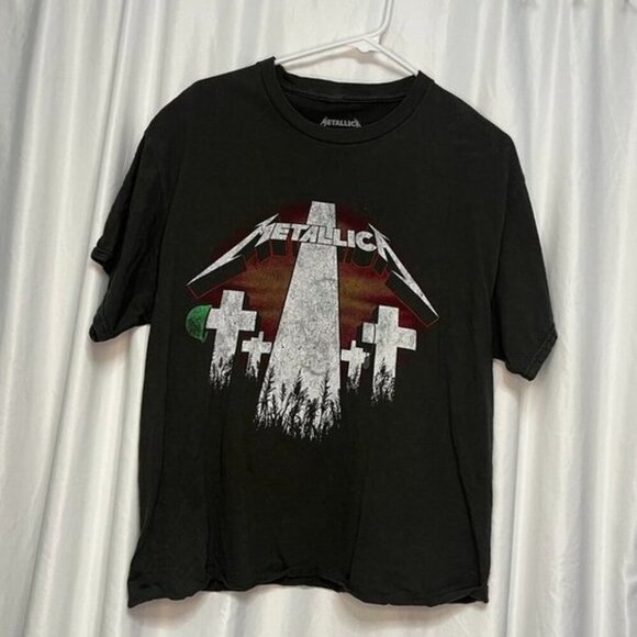 Metallica Graphic Band Tee – Size XL – Preloved - Picture 2 of 4
